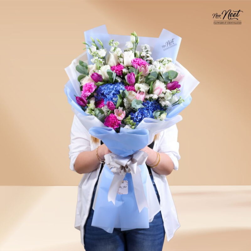 Neet - Blush Harmony Bouquet